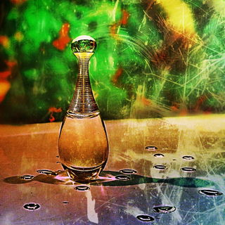 J'adore L'Absolu (2007) (Eau de Parfum Absolue) - Dior