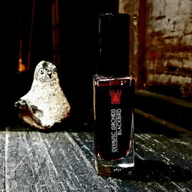 Dieser ghostly Bird ist ein naturgewachsener Flintstein - nur bei den Äuglein wurde behutsam mit Make-up nachgeholfen ;-)