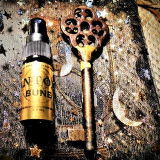 Schlüssel zur Höhle des grünglitzernden Drachen