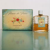 mit Kautschuk-Gummi-Stöpsel unter dem Schraubverschluss (bis 1950-er Jahre) (by Flakon11e)