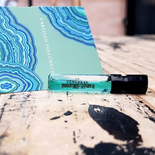 26 Tenebrae - L'Artisan Parfumeur