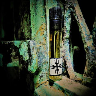 Pforte ins Reich der Asche