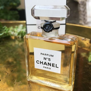 N°5 (Parfum) by Chanel