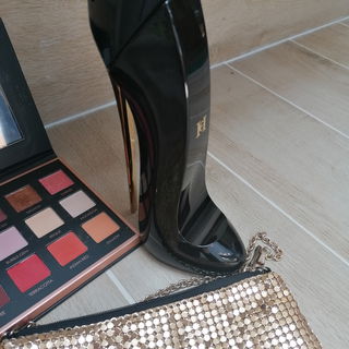 Good Girl (Eau de Parfum) by Carolina Herrera