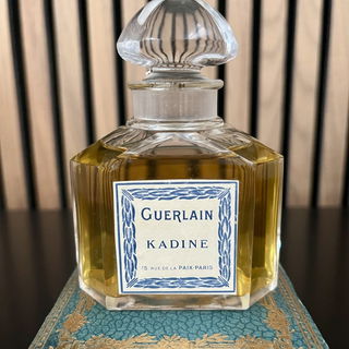 Le Bouquet de la Reine - Guerlain