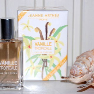 La Ronde des Fleurs - Vanille Tropicale by Jeanne Arthes