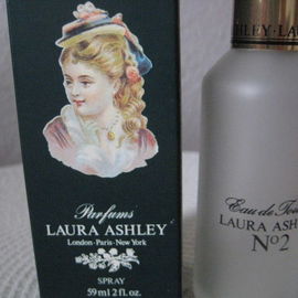 №2 - Laura Ashley