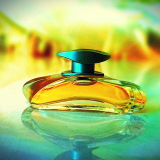 Natori (Eau de Parfum) - Avon