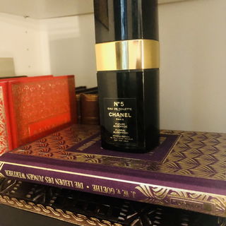 N°5 (Eau de Toilette) by Chanel