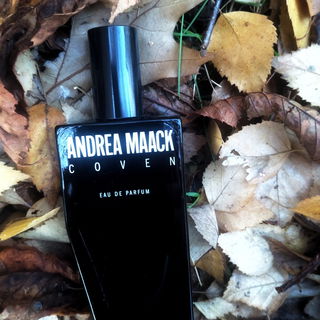 Coven von Andrea Maack