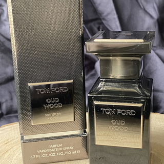 Oud Wood Parfum by Tom Ford
