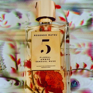 5 - Floral, Amber, Sensual Musk (Eau de Parfum) - Rosendo Mateu - Olfactive Expressions