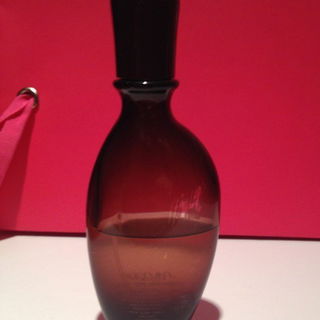 Féminité du Bois (Eau de Parfum) von Shiseido