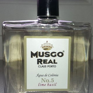 No. 5 Lime Basil von Claus Porto