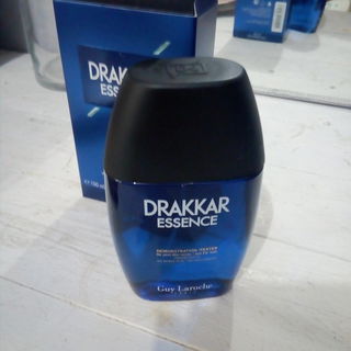 Drakkar Essence by Guy Laroche