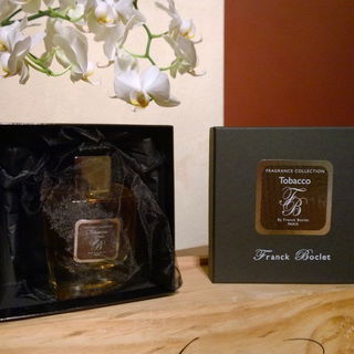 Tobacco by Franck Boclet