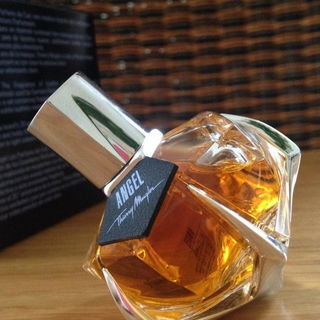 Angel Les Parfums de Cuir von Mugler