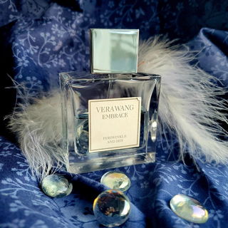Embrace - Periwinkle and Iris (Eau de Toilette) von Vera Wang