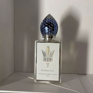 Panthea Iris von Stéphane Humbert Lucas