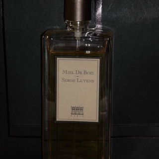 Miel de bois von Serge Lutens