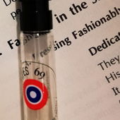 For the dedicated followers of État Libre d'Orange's fashion... (by Gold)