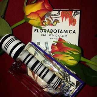 Florabotanica von Balenciaga