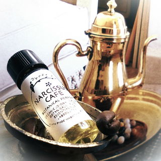 Narcissus Cafe by Phoenix Botanicals