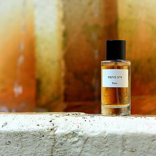 Belle Captive / Privé N°9