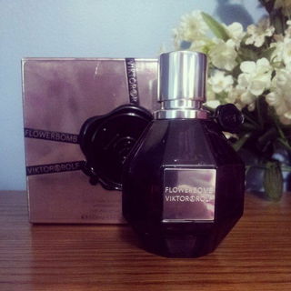 Flowerbomb (Eau de Parfum Extrême) by Viktor & Rolf