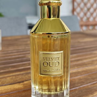 Velvet Oud by Lattafa