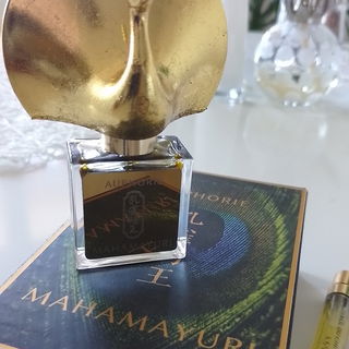 Mahamayuri / 孔雀明王 by Auphorie