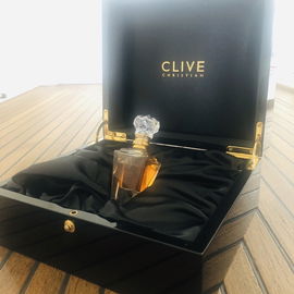 No. 1 for Men Pure Perfume - Clive Christian