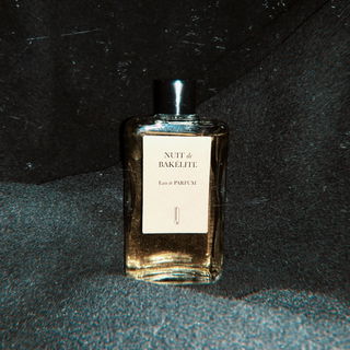 Nuit de Bakélite von Naomi Goodsir