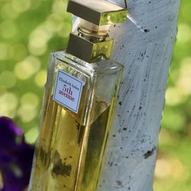 5th Avenue (Eau de Parfum) - Elizabeth Arden