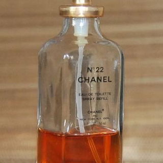 N°22 (Eau de Toilette) by Chanel