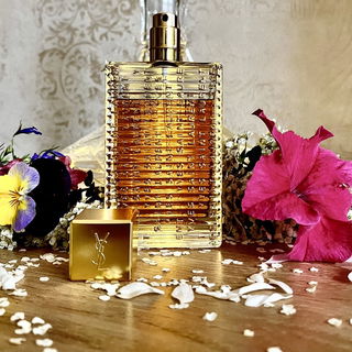 Cinéma (Eau de Parfum) by Yves Saint Laurent