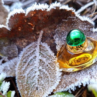 Volupté (Eau de Toilette) von Oscar de la Renta