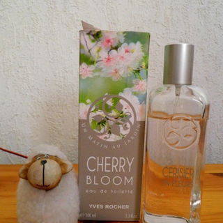 Un Matin au Jardin - Cerisier en Fleurs by Yves Rocher