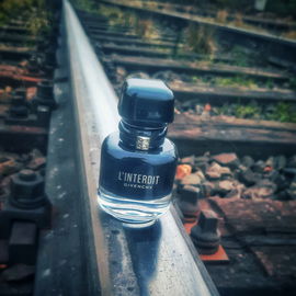 L'Interdit (Eau de Parfum Intense) - Givenchy