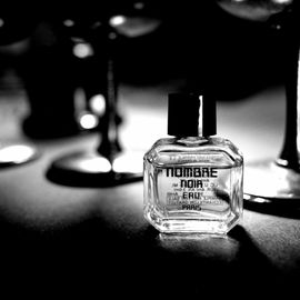 Nombre Noir / ノンブル ノワール (Parfum) - Shiseido / 資生堂