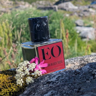 Sultan Black Rose von Ensar Oud