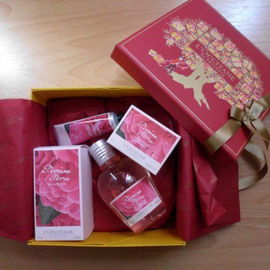 Pivoine Flora (Eau de Parfum) - L'Occitane en Provence