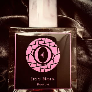 Iris Noir (2024) by Ensar Oud