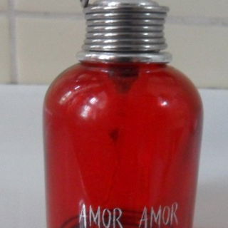 Amor Amor von Cacharel
