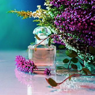 Mon Guerlain (Eau de Parfum Florale) - Guerlain