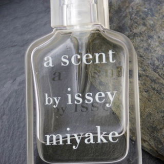 A Scent von Issey Miyake