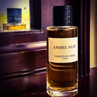 Indonesian Oud (Eau de Toilette) - Ermenegildo Zegna