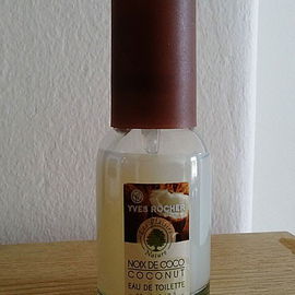 Les Plaisirs Nature - Noix de Coco de Malaisie / Malaysian Coconut - Yves Rocher