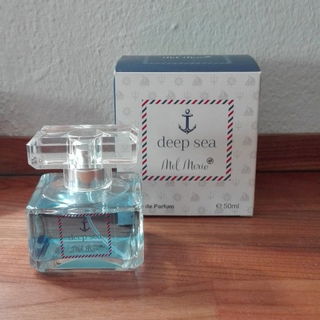 Deep Sea von Mel Merio