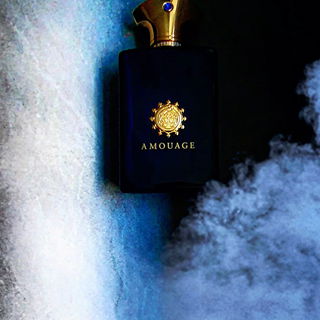 Amouage Interlude AKA The Blue Beast. Personally I think it's dark purple, but that's up for debate. Or maybe I'm just colour blind or maybe it's just my vintish bottle. I'll leave the colour interpretation to the experts. Shall we leave it at dark blue-purple? But I digress. Its tentacles of incense can drive a man to madness. Anyone with self-destructive tendencies should try 4 sprays of it on a hot 30C August day. Just for shi*s and giggles. Feels like walking through a hot desert (is there any other kind??) under the blazing sun at midday, heavy, mouth dry, choking and gasping for air and being tightly hugged by a grizzly mama bear with anger management issues, who somehow believes you're her long lost partner reincarnated in human form. At the same time. Go ahead. I dare you. I dare anyone. Make my day. Me? Been there, done that.